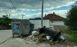 FOTO: Čitatelj / Kontejneri u ulici Trebinjska