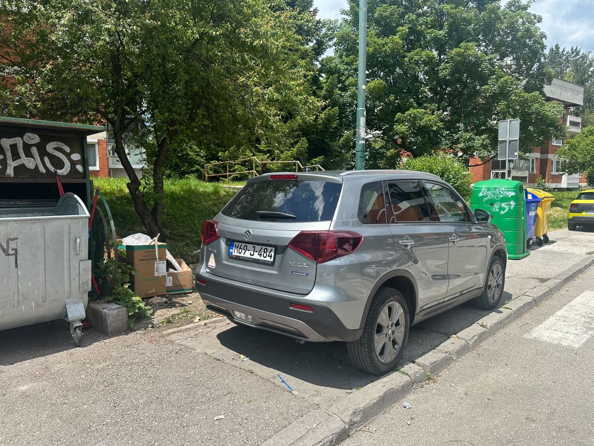 Kontejneri na Ciglanama