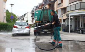 Foto: Dž. K. / Radiosarajevo.ba / KJKP Rad, čišćenje ulica, leptospiroza
