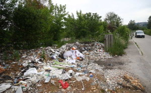 Foto: Dž. K. / Radiosarajevo.ba / Deponija kod pijace Heco