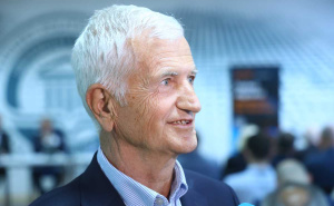 Foto: Dž. K. / Radiosarajevo.ba / Promocija knjige "Kako sačuvati Bosnu - Politički testament akademika Muhameda Filipovića" novinara Faruka Vele