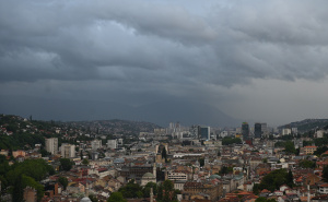 Foto: N. G. / Radiosarajevo.ba / Pogled na Sarajevo sa Žute tabije