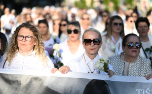 Foto: N. G. / Radiosarajevo.ba / Žene SDA: Šetnja za sjećanje na prijedorske žrtve