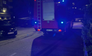 Foto: Radiosarajevo / Gorio automobil na Otoci