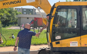 Foto: Press služba KS / Ministar Šteta obišao neka gradilišta saobraćajnica u Novom Gradu