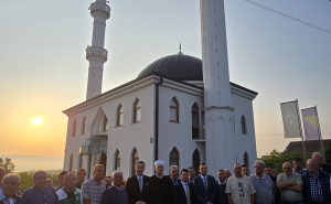 Foto: Kabinet Denisa Bećirovića / Denis Bećirović u Prijedoru dočekao Kurban-Bajram