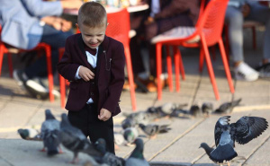 Foto: Dž.K. / Radiosarajevo.ba / Bajramsko jutro na Baščaršiji