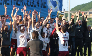 Foto: Instagram / Velkoski slavi trofej Kupa BiH sa Sarajevom