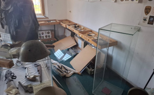 Foto: Facebook / Ukradeni i uništeni brojni eksponati u Muzeju Armije RBiH