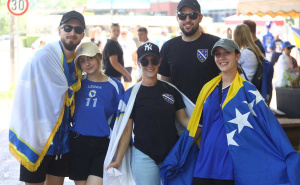 Foto: Dž. K. / Radiosarajevo.ba / Navijačka euforija pred meč protiv San Marina