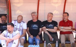 Foto: Dž. K. / Radiosarajevo.ba / Humanitarna utakmica veterana FK Sarajevo i FK Željezničar