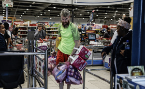 Foto: AA / Izraelci prazne police