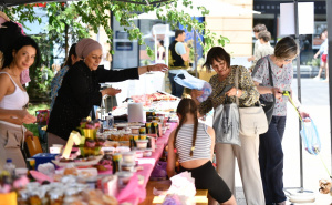 Foto: A. K. / Radiosarajevo.ba / Humanitarni bazar za Sanju Kriještorac