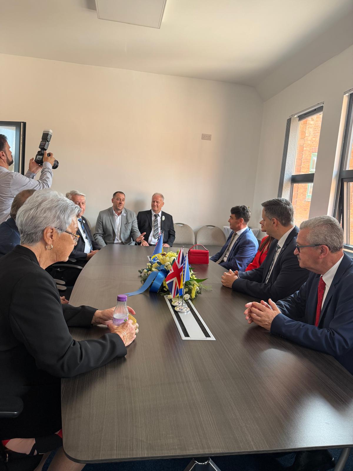 Bećirović s predstavnicima bh. zajednice u UK
