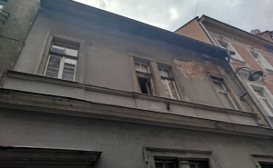 Foto: RSA/Čitatelji / Obrušavanje dijelova fasade i crijepau Vrazovoj