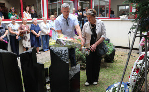 Foto: Vlada KS / Obilježena 30. godišnjica od masakra u OŠ Skender Kulenović