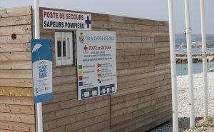 Foto: AA / Zabrana pušenja, plaža, Francuska