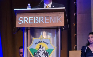 Foto: Press / Bećiroviću uručeno priznanje Počasni građanin grada Srebrenika