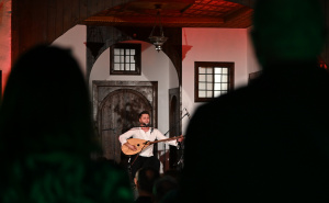 Foto: N. G. / Radiosarajevo.ba / U Svrzinoj kući upriličen koncert benda "Jusuf Brkić – Trio"