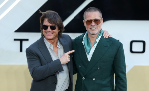 Foto: EPA - EFE / Brad Pitt i Tom Cruise na premijeri filma "F1"