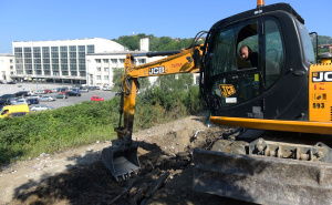 Foto: Press / Srušen ruševni objekat u Ulici Tešanjska 15