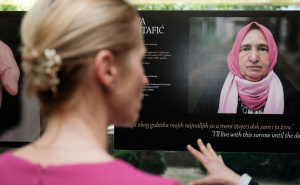 Foto: Delegacija EU u BiH / Izložba 'MEMENTO: fragmenti genocida u Srebrenici' u Briselu