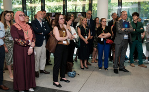 Foto: Delegacija EU u BiH / Izložba 'MEMENTO: fragmenti genocida u Srebrenici' u Briselu
