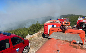 Foto: Civilna zaštita ZHK / Gašenje požara na lokaciji Šušnjari
