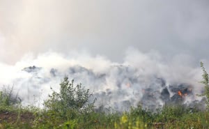 Foto: Dž. K. / Radiosarajevo.ba / Požar na deponiji