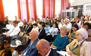 Foto: Radiosarajevo.ba / Konferencija "Srebrenica 30 godina poslije genocida sjećanje, odgovornost i izazovi negiranja"
