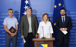 Foto: Fena / Samostalni sindikat državnih službenika i zaposlenika u institucijama BiH