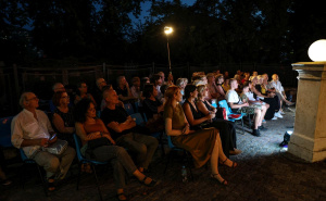 Foto: Hamza Duraković / Poetsko-muzičko veče „Glumice i gitara“