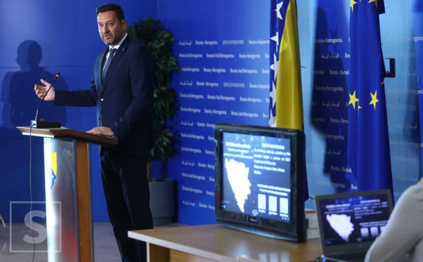 Predstavljena aplikacija e-IDDEEA