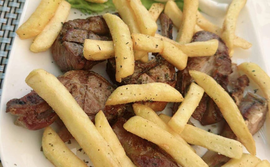 Hrana u Albaniji prejeftina