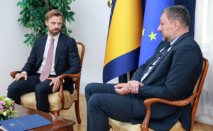 Foto: Ministarstvo vanjskih poslova BiH / Brendan Hanrahan i Elmedin Konaković
