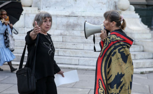 FOTO: AA / Komemorativna akcija Žena u crnom