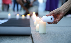 Foto: AA / Predstavnici grupe nevladinih organizacija za ljudska prava iz Srbije obilježili 30 godina od genocida u Srebrenici