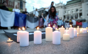 Foto: AA / Predstavnici grupe nevladinih organizacija za ljudska prava iz Srbije obilježili 30 godina od genocida u Srebrenici