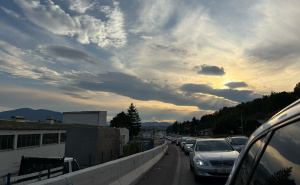 Foto: Čitatelj / Gužve na ulazu u Sarajevo