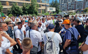 Foto: A.K./Radiosarajevo.ba / Rudari negodovali na dogovor u Vladi FBiH