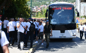 Foto: A.K./Radiosarajevo.ba / Rudari odlaze sa protesta