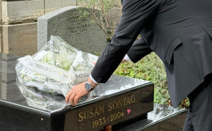 Foto: Kabinet Denisa Bećirovića / Odao počast u Parizu