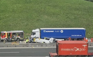 Foto: 24ur.com / Saobraćajna nesreća u Sloveniji