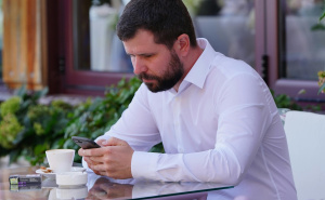 Foto: Pexels / Sve više ovisnosti o mobilnim telefonima