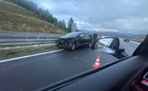 FOTO: Radiosarajevo.ba / Udes na autoputu, ulaz u Sarajevo