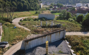 Foto: A. K. / Radiosarajevo.ba / Kilometar ceste koja nedostaje, Vlakovo-Mostarsko raskršće