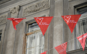 Foto: A. K. / Radiosarajevo.ba / Zastavice SFF-a