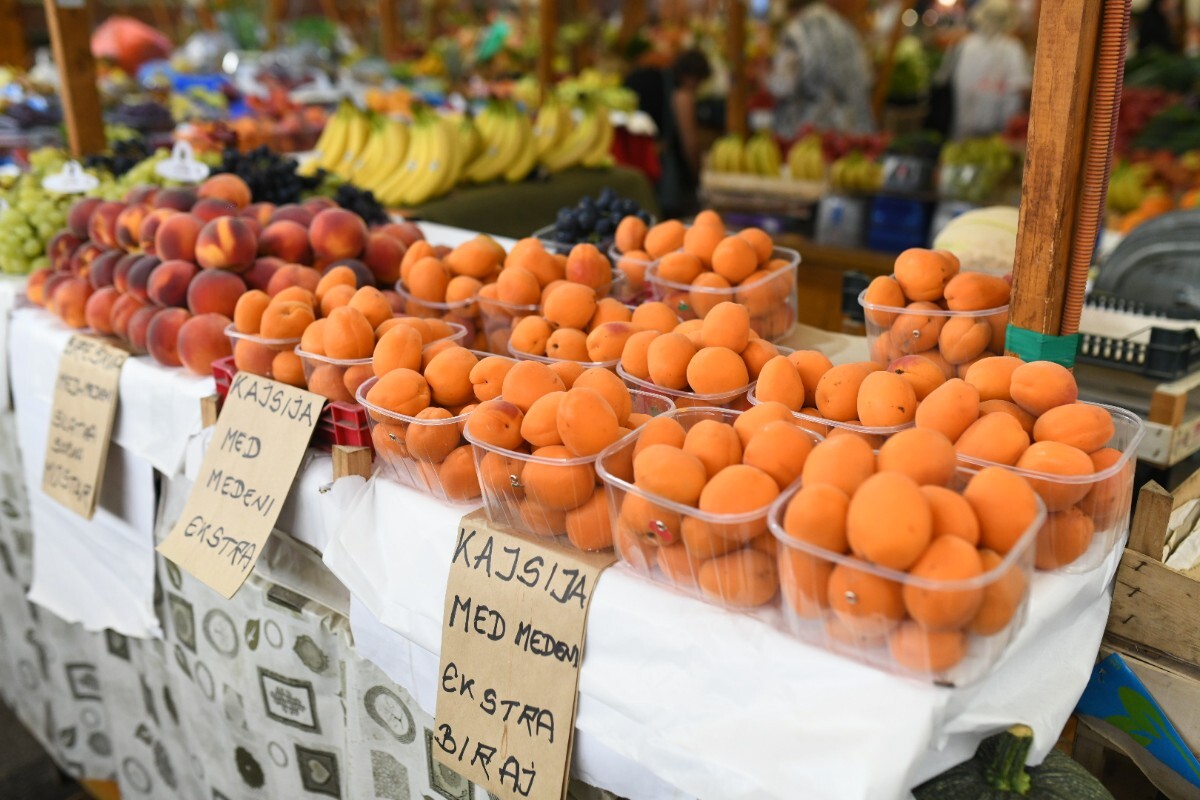 Cijene voća na Markalama