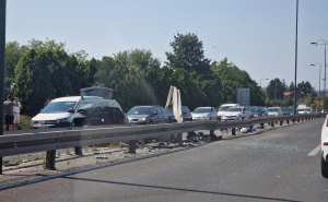 Foto: A. K. / Radiosarajevo.ba / Nesreća na ulazu na Ilidžu