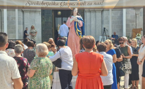 Foto: FENA / Katolici danas slave Veliku Gospu